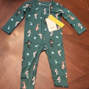 Kyte BABY Koi Green Long Sleeve Romper One Piece with Playful Print 18-24